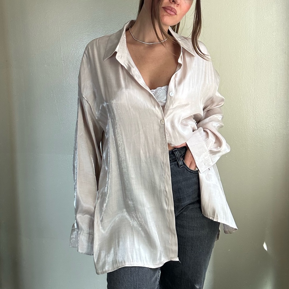 Shimmery top